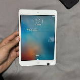 苹果iPad Mini：小巧便携的强大工具